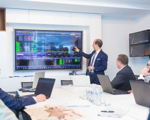 Collabration-on-interactive-panels